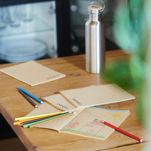 pandoo Stifte 12 Buntstifte aus recyceltem Zeitungspapier