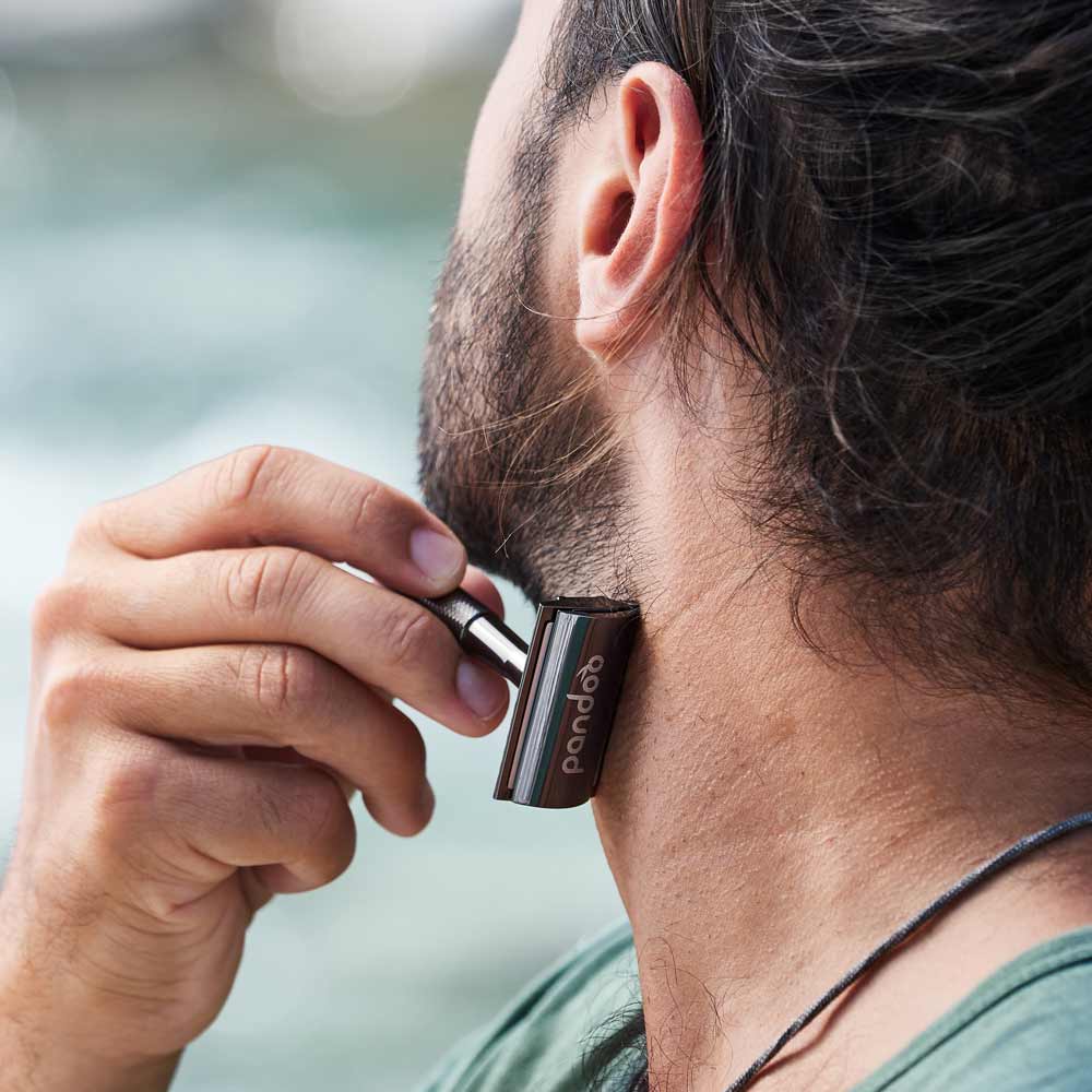 pandoo Rasierhobel Rasierhobel aus Metall | inkl. 10 Klingen und E-Book | 2 Farben