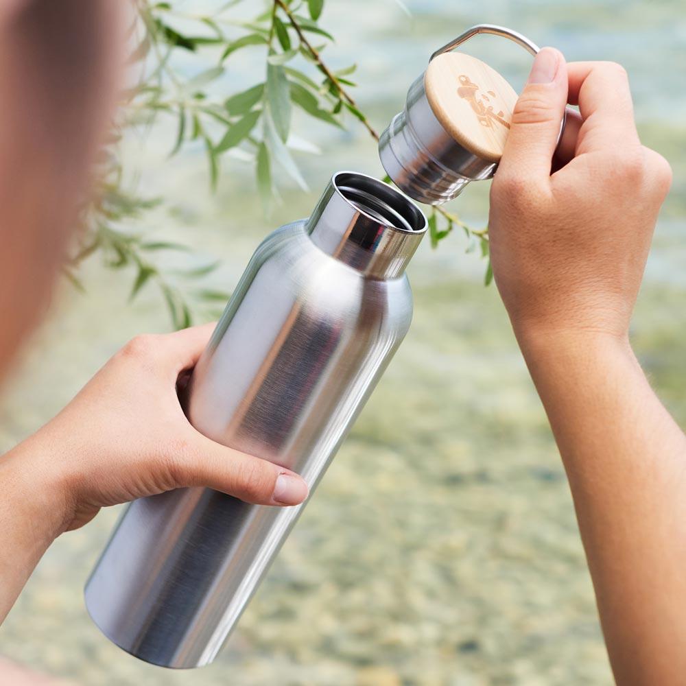 Edelstahl Trinkflasche mit oder ohne Isolierung